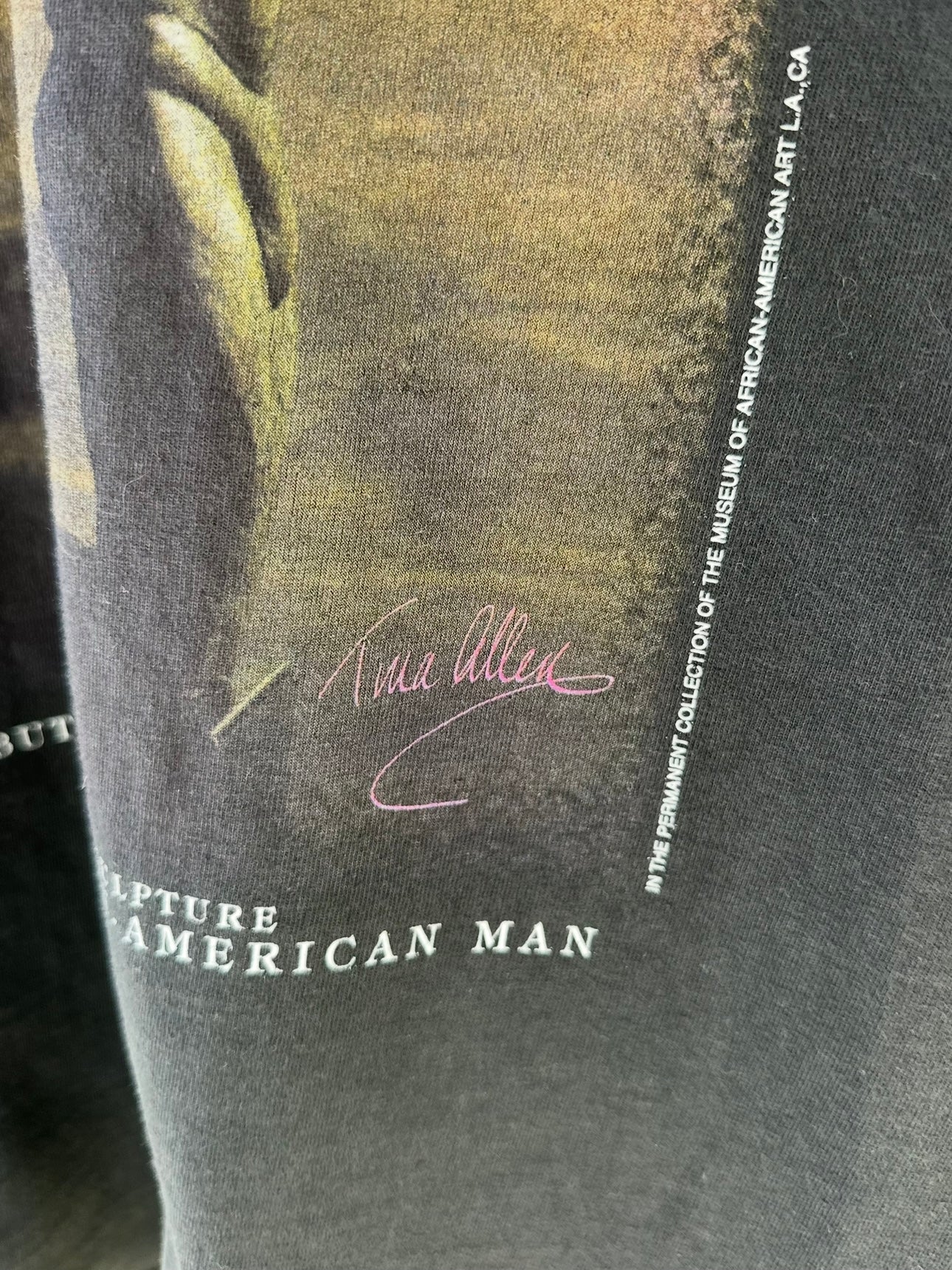 1990's Rare Tina Allen "Kneeling Man" Sculpture African American Art Museum Tee (XL)