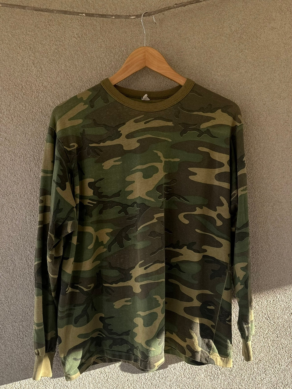 1980's Thin Camo Long Sleeve Shirt (L)