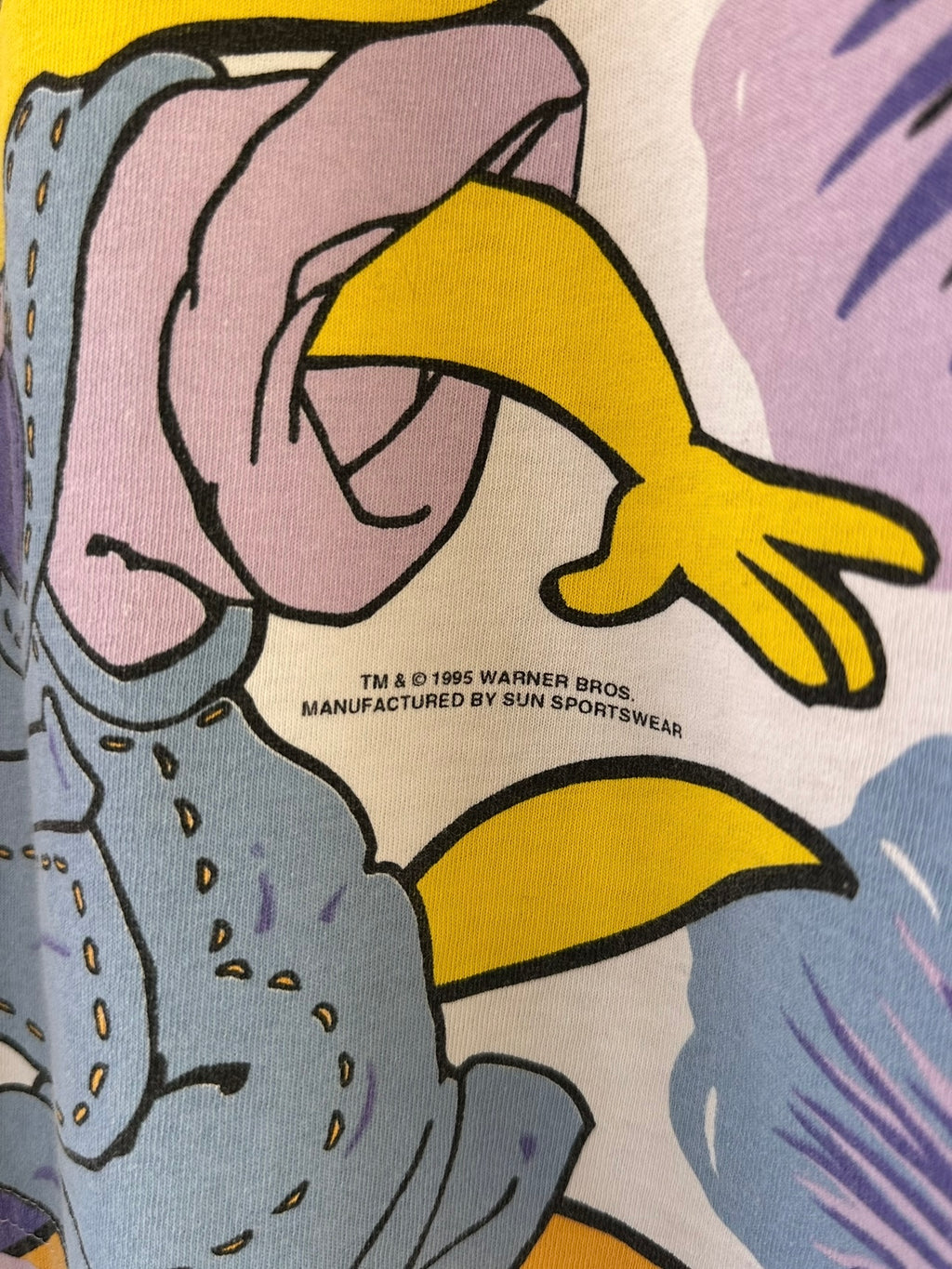 1995 Tweety Bird Floral Tee (XL)