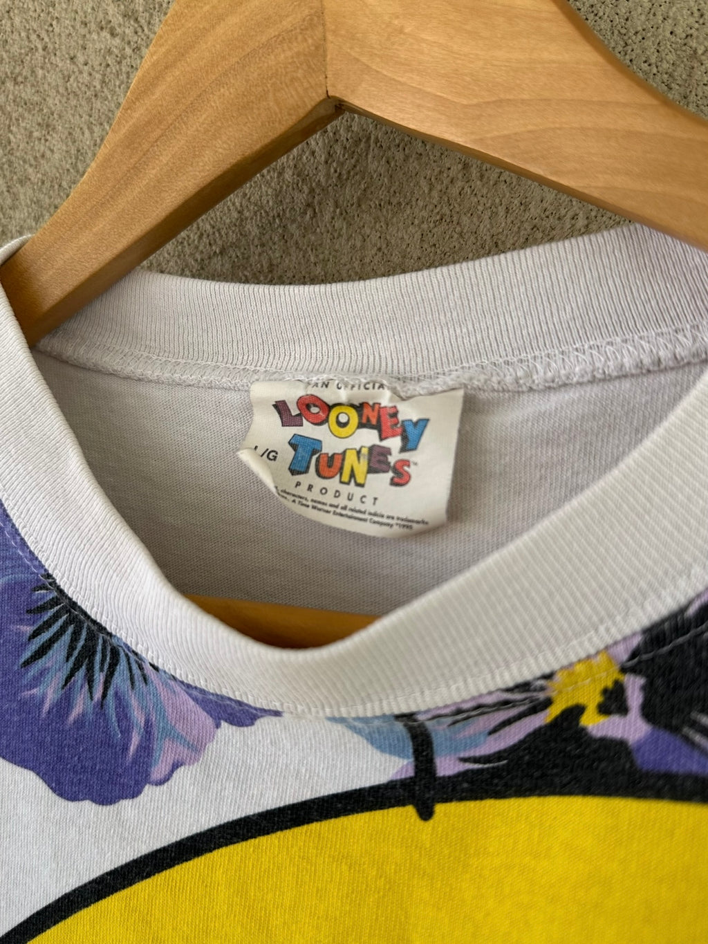1995 Tweety Bird Floral Tee (XL)
